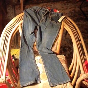 NWT Old Navy Famous Boot, Cut jeans. Adjustable waist. 14R Girls